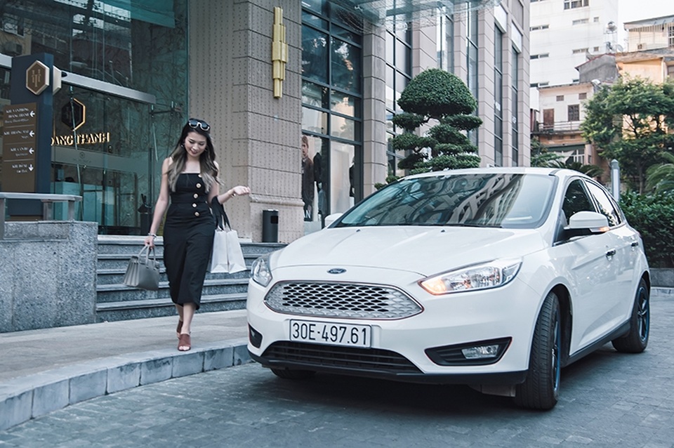 Ford Focus Trend - Những tính năng dành riêng cho phái nữ - 6 Ford Focus Trend - Những tính năng dành riêng cho phái nữ - 6