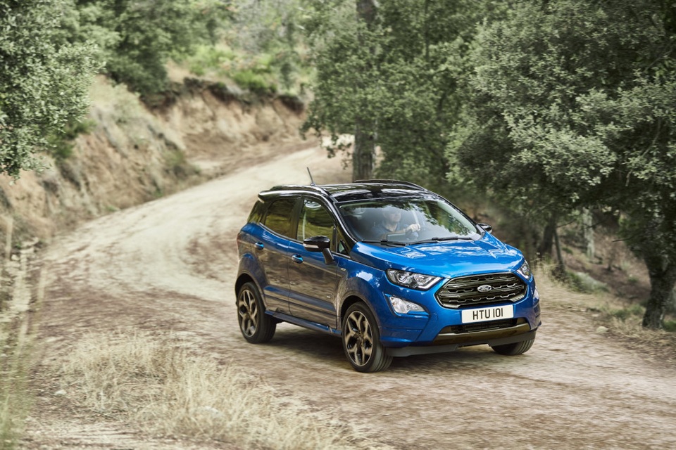 Ford giới thiệu phiên bản nâng cấp cho EcoSport, động cơ mới - 9 Ford giới thiệu phiên bản nâng cấp cho EcoSport, động cơ mới - 9