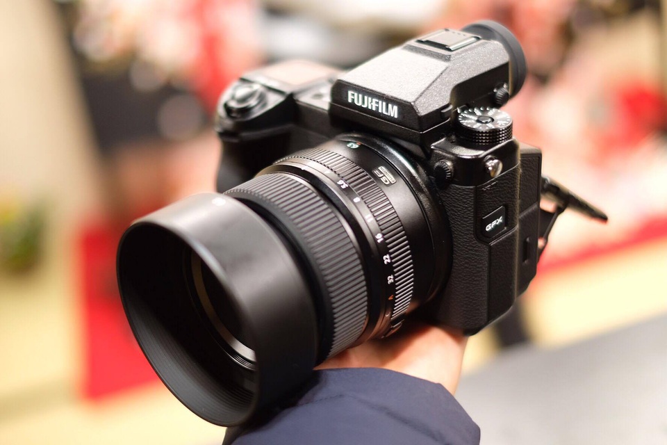Những mẫu máy ảnh Mirrorless đáng chú ý năm 2017 - 2 Những mẫu máy ảnh Mirrorless đáng chú ý năm 2017 - 2