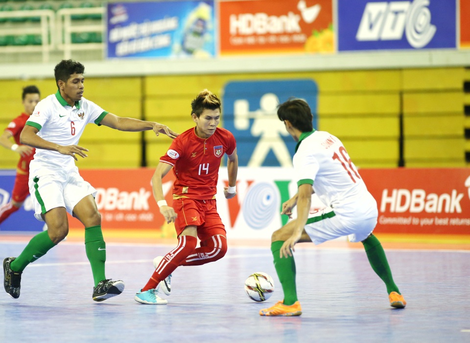 Những kết quả kịch tính tại giải futsal Đông Nam Á HDBank 2017 - 2 Còn bất ngờ lớn nhất giải thuộc về Myanmar, đội này vượt mặt Indonesia để vào bán kết giải futsal Đông Nam Á HDBank 2017