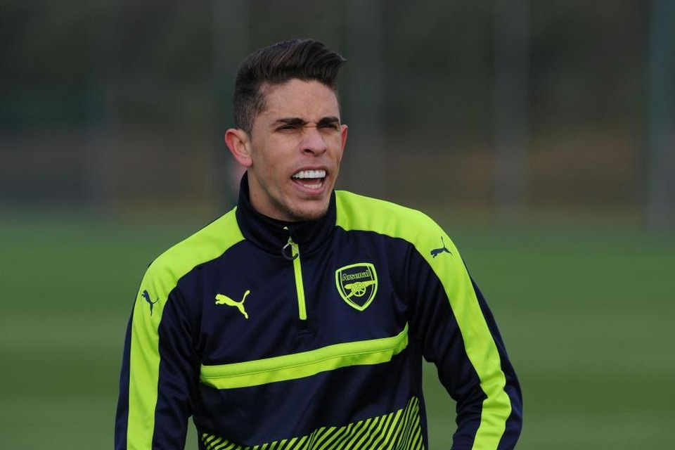 5 cầu thủ có khả năng cao sẽ rời Arsenal trong Hè 2017 - 4
Paulista không thể tìm được chỗ đứng vững chắc trong đội hình Arsenal