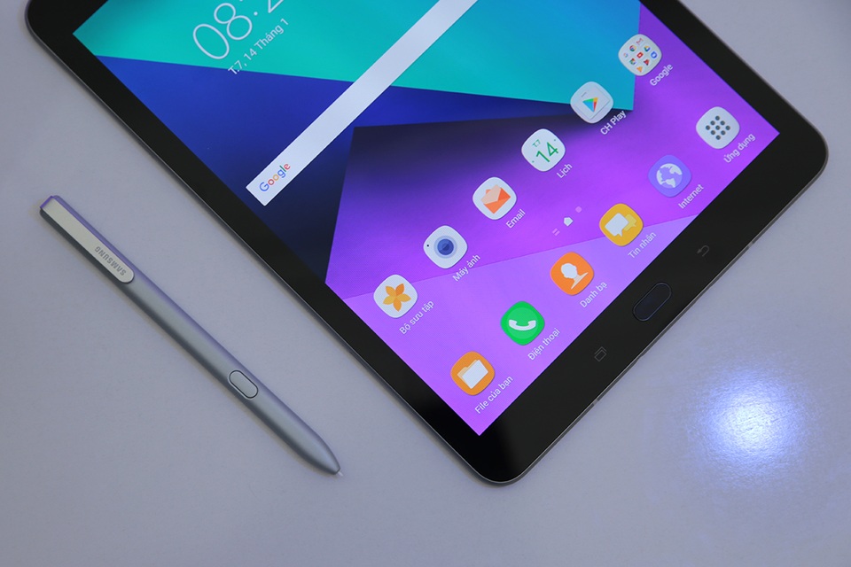 Đập hộp Galaxy Tab S3 mới nhất của Samsung, giá 16,5 triệu đồng - 2 Bút S-pen đi kèm với Galaxy Tab S3