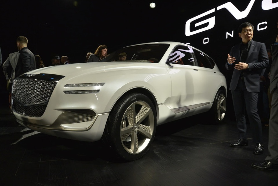 Genesis GV80 có thể sẽ cạnh tranh BMW X5 - 1
GV80 Concept thể hiện định hướng sản phẩm của Genesis trong tương lai.