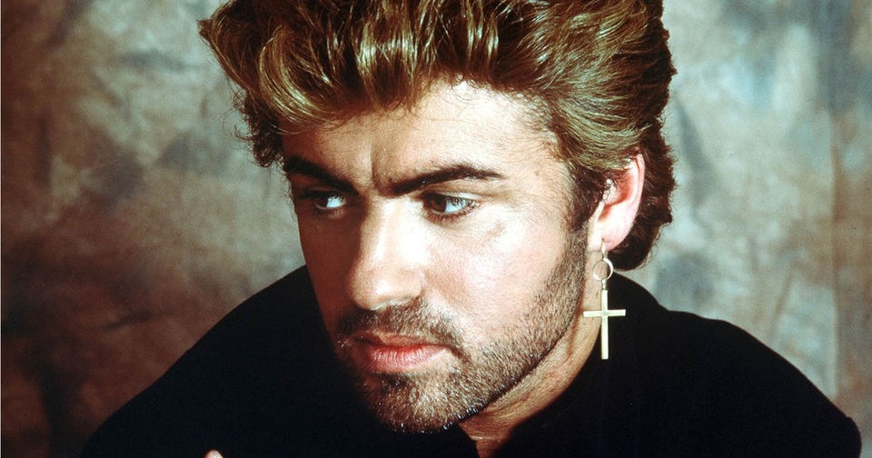 George Michael sắp được chôn cất cạnh mẹ - 7
Trong sự nghiệp của mình, George Michael từng bán được hơn 115 triệu đĩa hát, giành 2 giải Grammy, là người hoạt động từ thiện tích cực