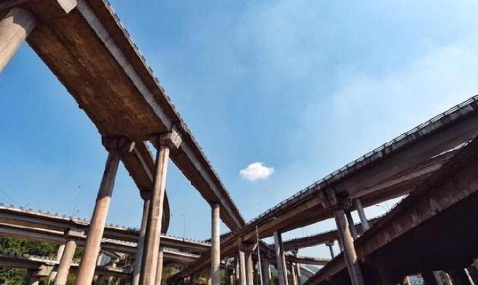 Hoa mắt trước hệ thống cầu vượt chằng chịt như ma trận - 2 Hình ảnh hệ thống cầu vượt trong quá trình xây dựng
