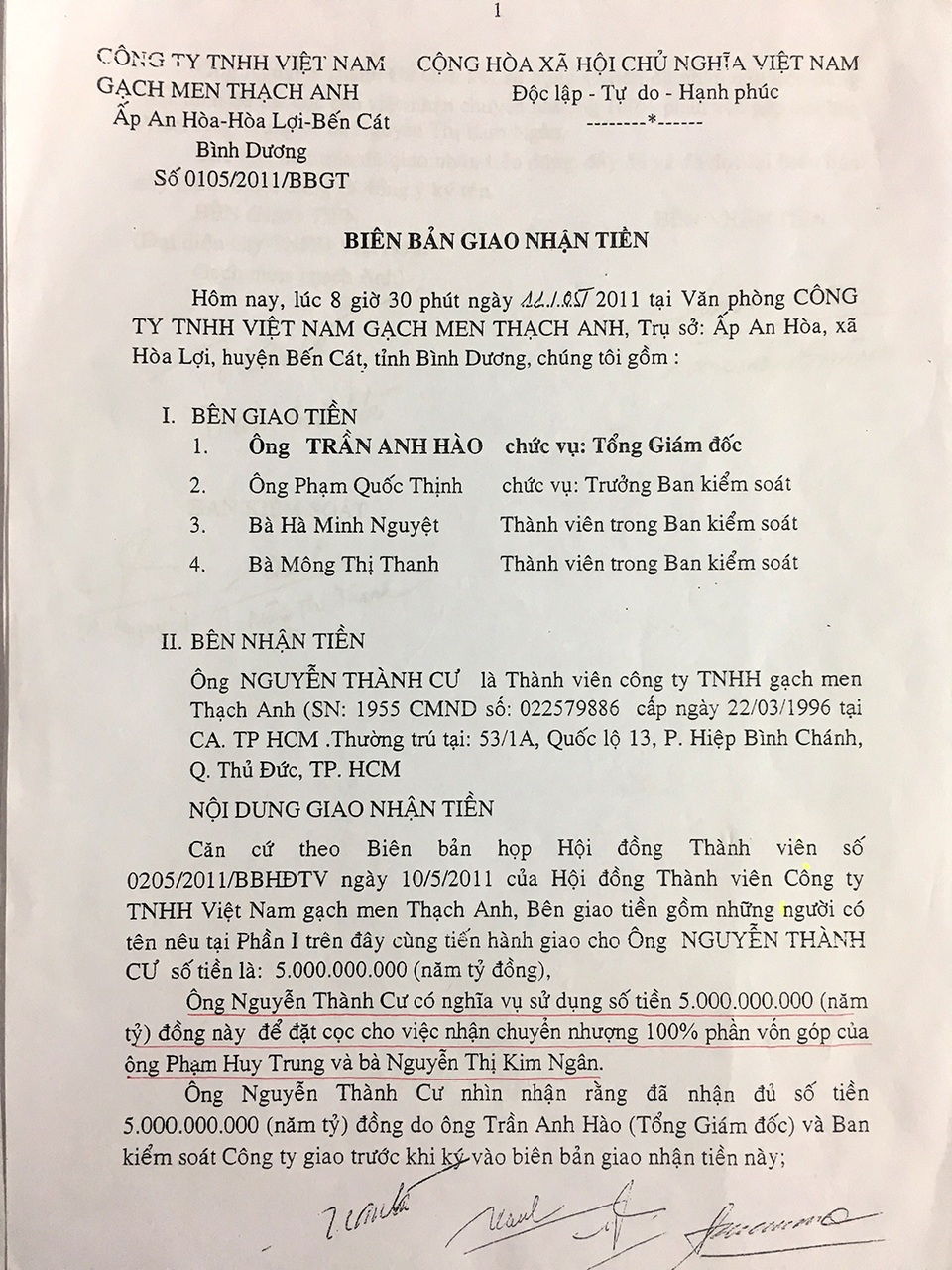 Bình Dương: Dàn cảnh “cướp” con dấu, chiếm đoạt công ty? - 2 Biên bản giao tiền giữa các bên.