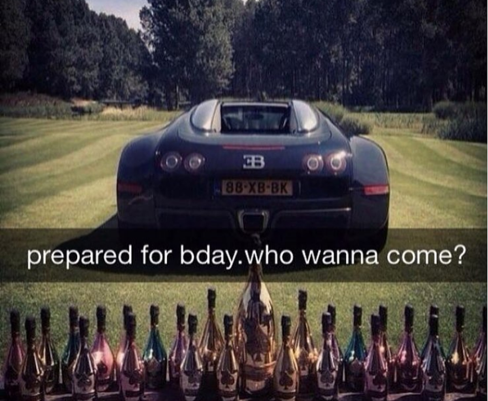 Tất cả đã sẵn sàng cho bữa tiệc sinh nhật