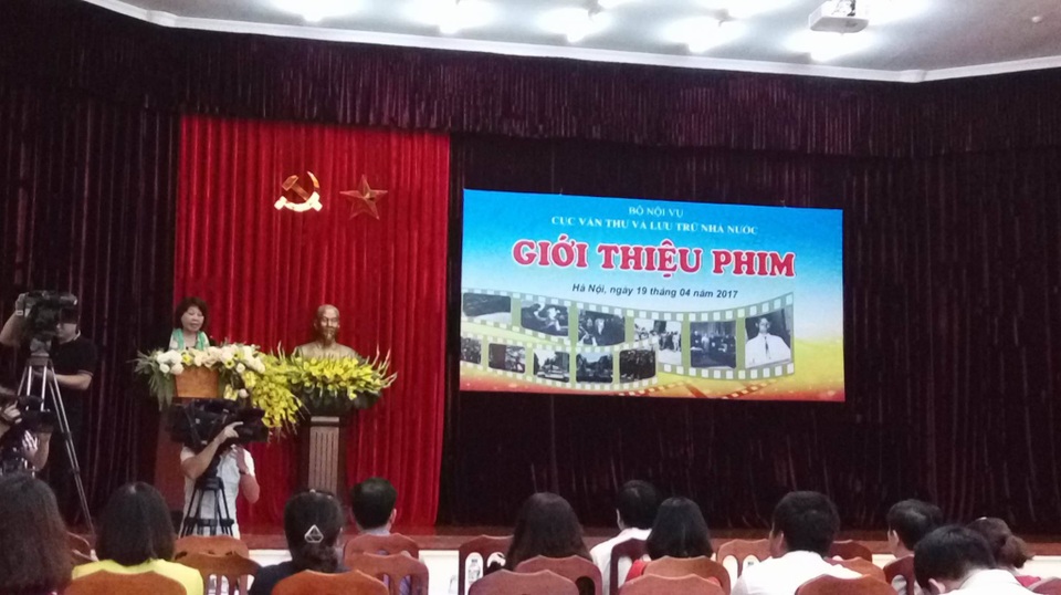 
Lễ công bố hai bộ phim quý diễn ra sáng 19/4 tại Hà Nội.
