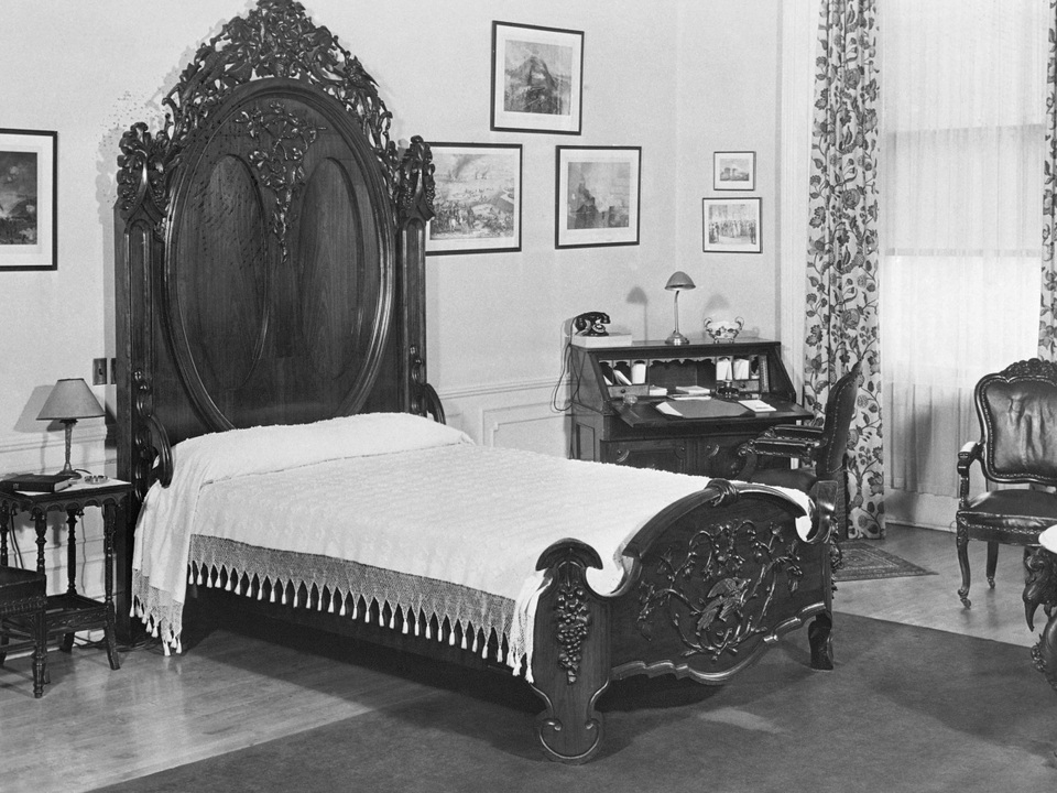 Giường ngủ của cố tổng thống Lincoln