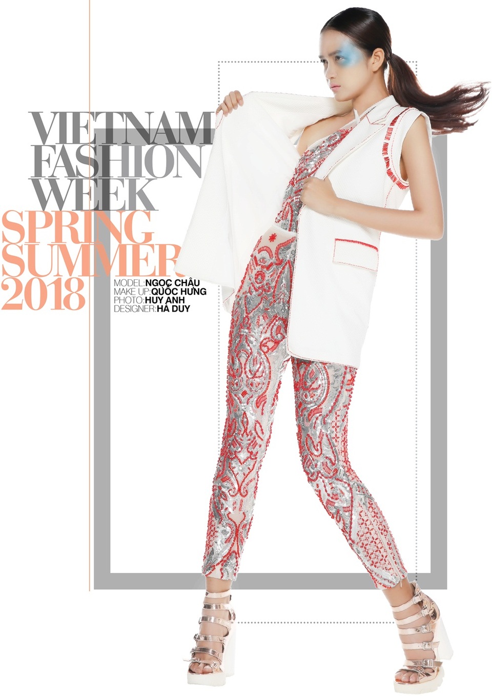 Ngày 1/1: Đêm diễn Ready to wear với sự xuất hiện của NTK Hà Duy: Cái nhìn về phụ nữ của một NTK trẻ chính là vẻ đẹp rực rỡ và gợi cảm luôn ẩn mình trong những thiết kế của Hà Duy. Không cần kêu gọi để mọi người ngắm nhìn mà chính sự sáng tạo của NTK đã dẫn dắt cái nhìn cuốn hút về vẻ đẹp kiêu hãnh này. Những đường cắt điêu luyện và chất liệu hợp lý đã làm nên phong cách Hà Duy.