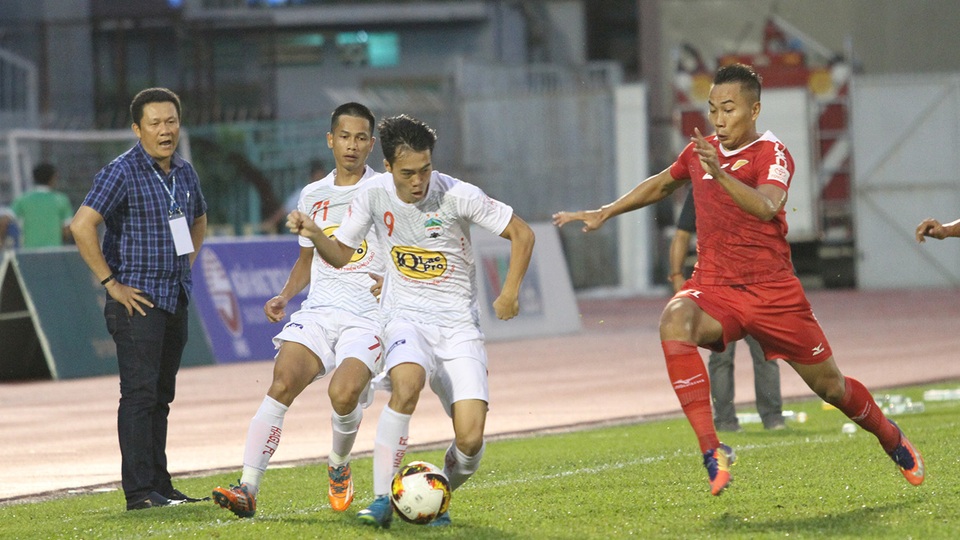 Vòng 24 V-League 2017: CLB Quảng Nam chiếm lợi thế để vô địch - 2 HA Gia Lai sẽ làm khách trên sân Thống Nhất trước Sài Gòn FC (ảnh: Trọng Vũ)
