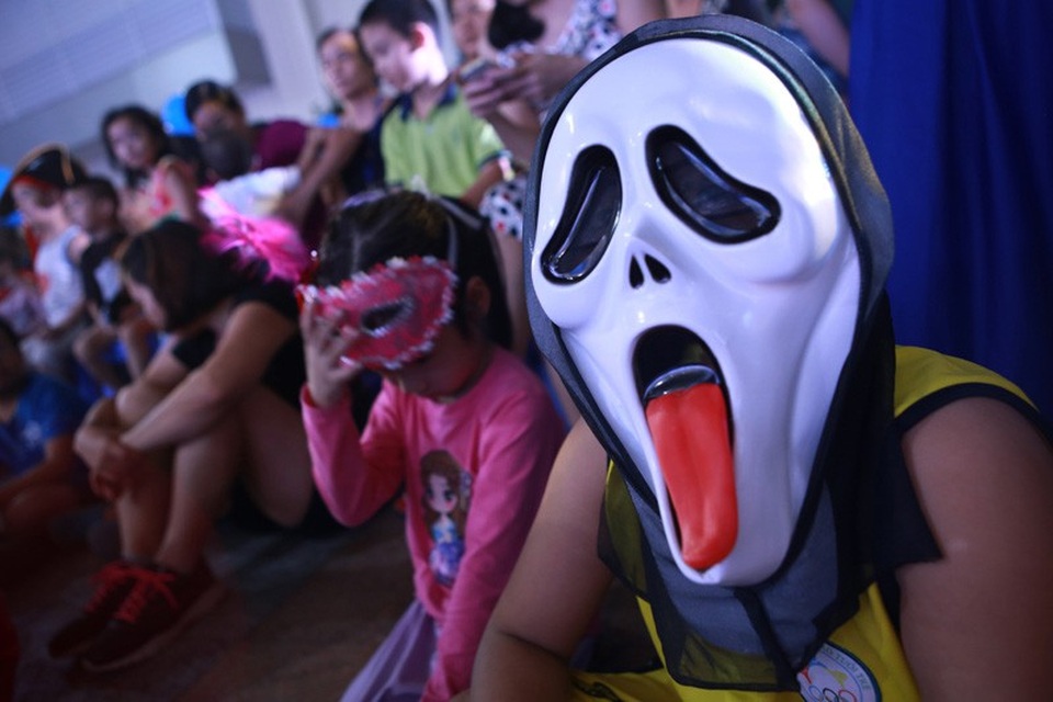 Hoá trang Halloween rùng rợn lấy cảm hứng từ truyện Harry Potter - 11 Hoá trang Halloween rùng rợn lấy cảm hứng từ truyện Harry Potter - 11