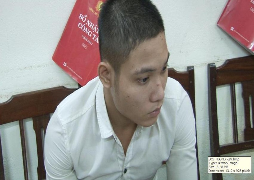 Vào TPHCM mua biển số xe giả về "hành nghề" cướp giật - 2 Đối tượng Rin