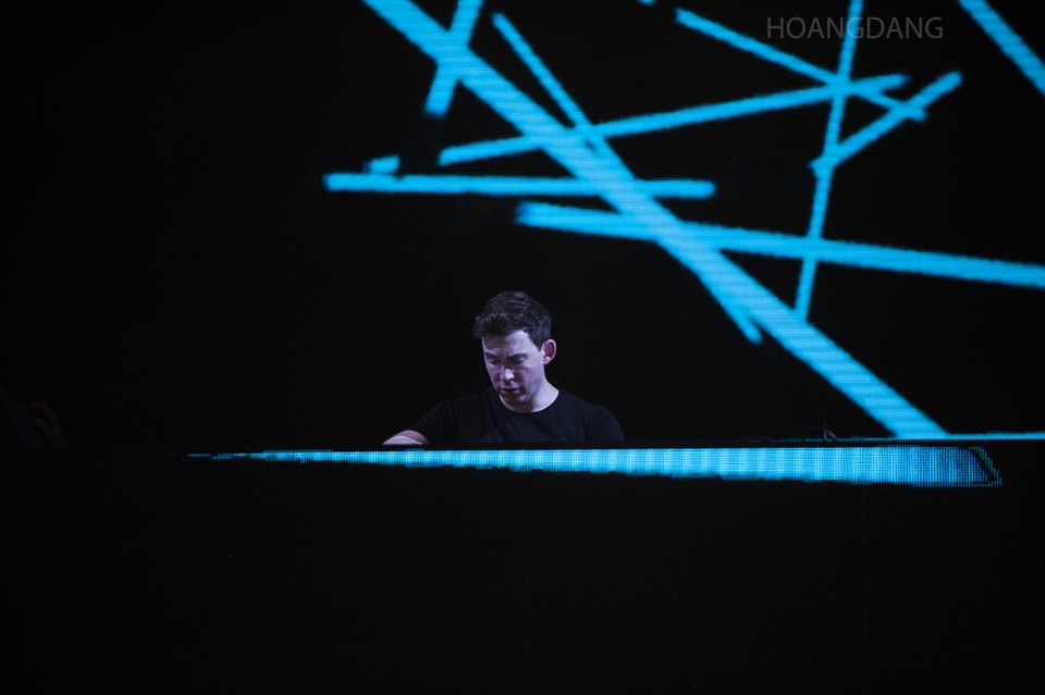 DJ Top 3 thế giới Hardwell khen “khán giả Việt Nam tuyệt vời nhất thế giới” - 11 DJ Top 3 thế giới Hardwell khen “khán giả Việt Nam tuyệt vời nhất thế giới” - 11