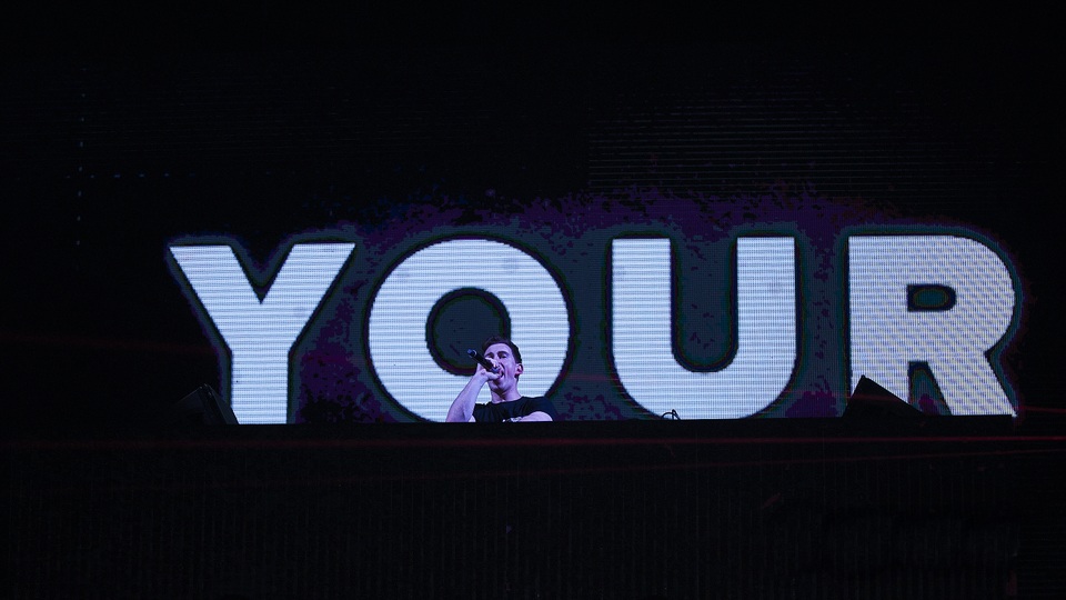 DJ Top 3 thế giới Hardwell khen “khán giả Việt Nam tuyệt vời nhất thế giới” - 5 DJ Top 3 thế giới Hardwell khen “khán giả Việt Nam tuyệt vời nhất thế giới” - 5