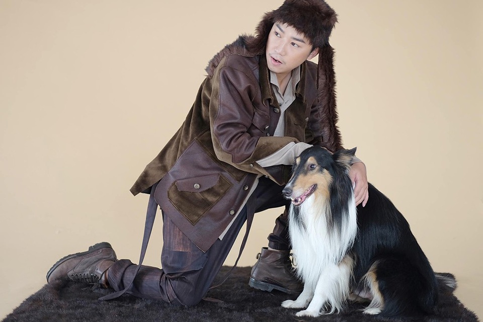 Hình ảnh hậu trường chụp hình của Minh Tít.