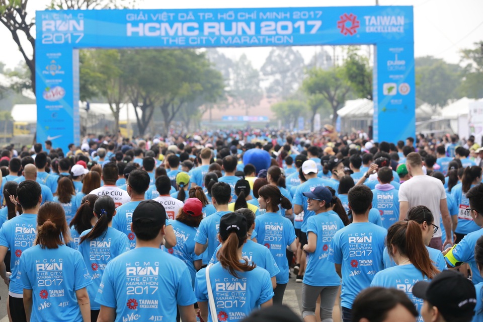 Những trợ thủ công nghệ đến từ Đài Loan cho các tín đồ thể thao tại HCMC RUN 2017 - 1