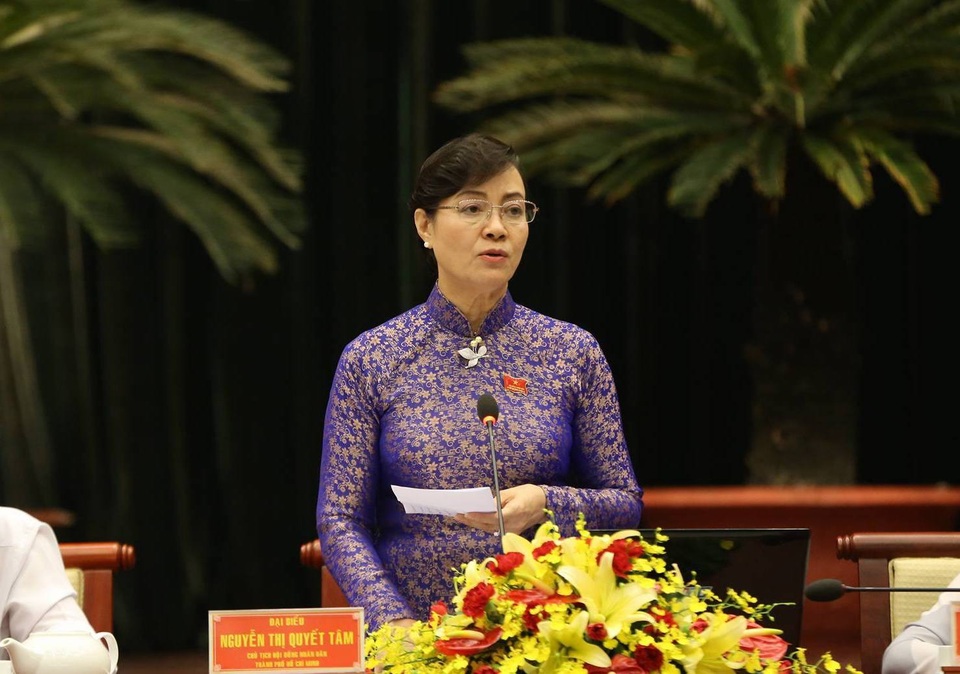 Chủ tịch HĐND TPHCM: “Cơ quan chính quyền rải khắp mà để trẻ bị bạo hành dã man” - 1
Bà Nguyễn Thị Quyết Tâm, Chủ tịch HĐND TPHCM bày tỏ: Hệ thống chính quyền, đoàn thể rải khắp nhưng các vụ bạo hành trẻ em chủ yếu lại do báo chí phát hiện.