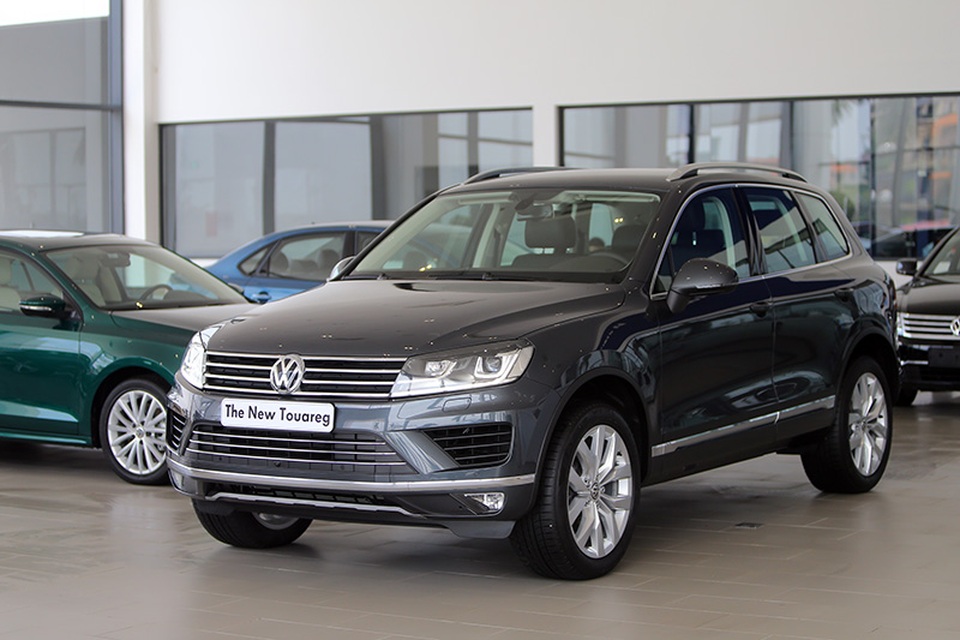 Giảm giá hàng trăm triệu đồng - Volkswagen Touareg tăng độ hấp dẫn - 13 Giảm giá hàng trăm triệu đồng - Volkswagen Touareg tăng độ hấp dẫn - 13