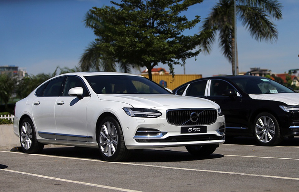 Volvo S90 gia nhập cuộc cạnh tranh phân khúc sedan hạng sang - 1 Volvo S90 gia nhập cuộc cạnh tranh phân khúc sedan hạng sang - 1