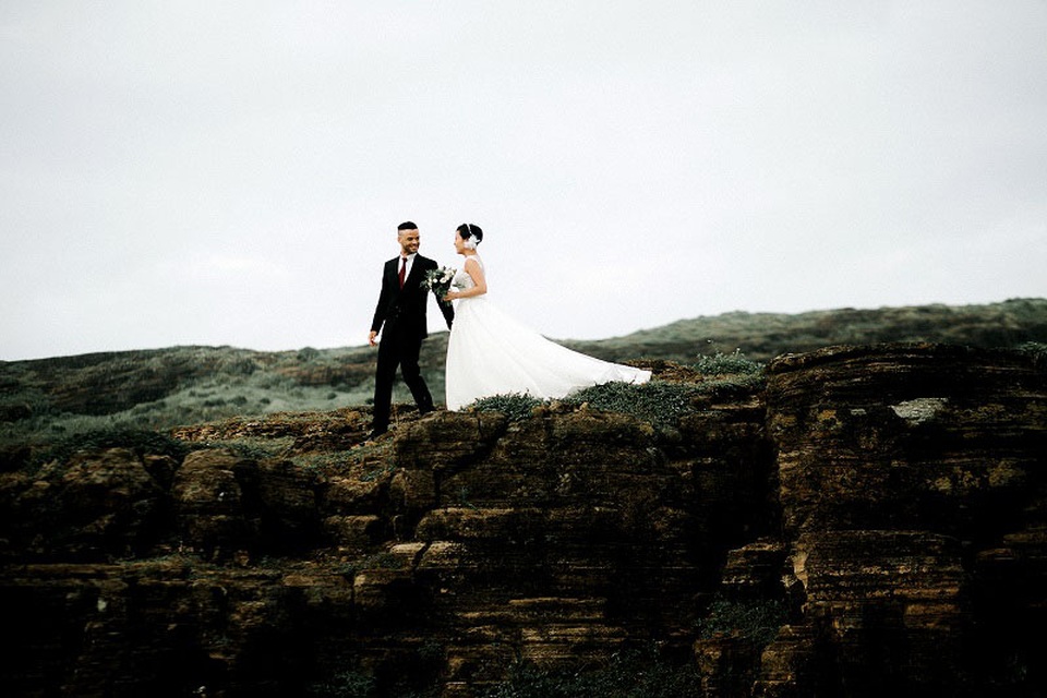 Cặp đôi ngoại quốc chụp ảnh cưới ở Việt Nam sau một năm hẹn hò qua mạng - 10