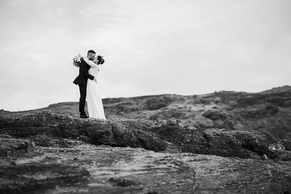 Cặp đôi ngoại quốc chụp ảnh cưới ở Việt Nam sau một năm hẹn hò qua mạng - 4