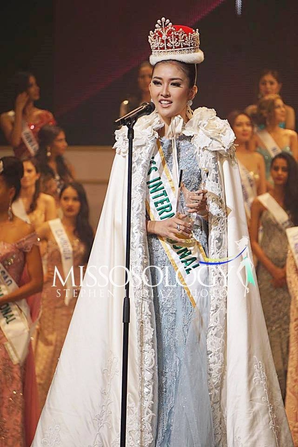 Người đẹp Indonesia trở thành Hoa hậu Quốc tế 2017, Thùy Dung trượt top 15 - 6 Người đẹp Indonesia trở thành Hoa hậu Quốc tế 2017, Thùy Dung trượt top 15 - 6