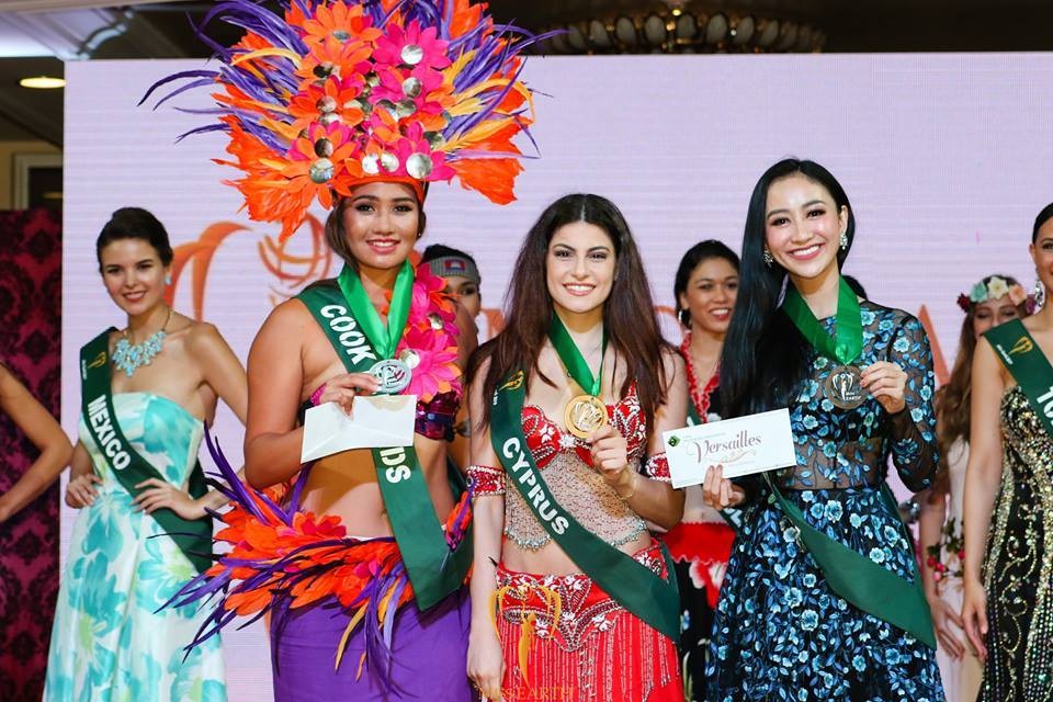 Hà Thu của Việt Nam được Missosology dự đoán là Hoa hậu Trái đất 2017 - 8
Đại diện của Việt Nam giành huy chương đồng phần thi Tài năng.