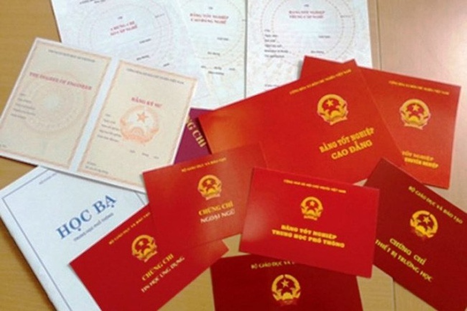 
Từ đầu năm 2017, tỉnh Đắk Nông đã cách chức nhiều cán bộ địa phương do sử dụng bằng cấp không hợp pháp (ảnh minh họa)
