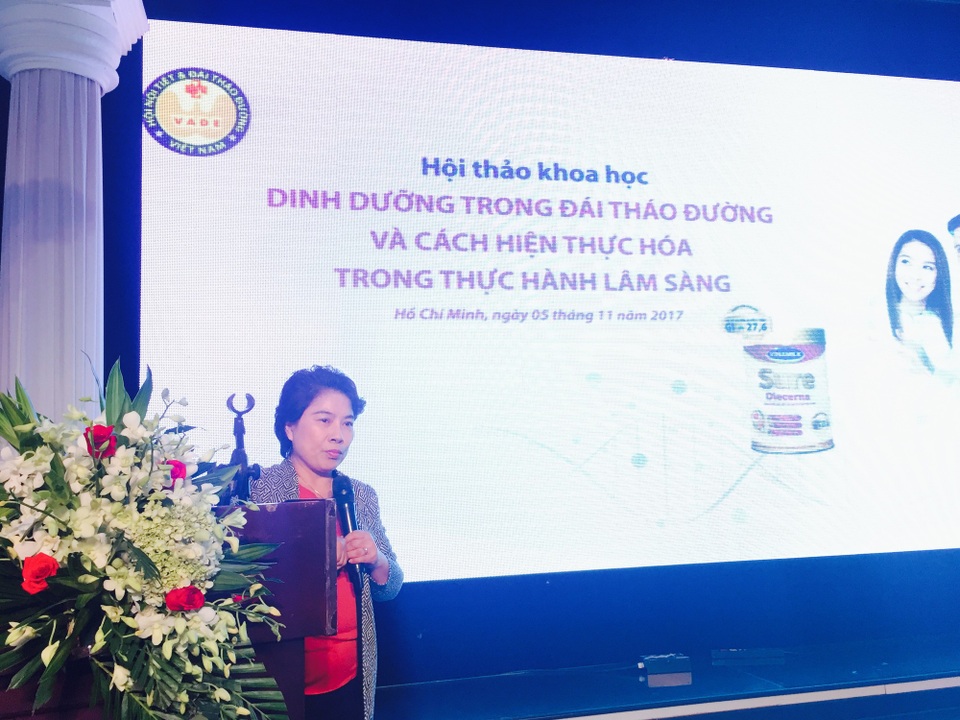 Dinh dưỡng trong lâm sàng tốt, giúp kiểm soát đường huyết, ngăn ngừa biến chứng tiểu đường - 1 PGS.TS.BS Nguyễn Thị Bích Đào khai mạc hội nghị khoa học Dinh dưỡng trong đái tháo đường và cách hiện thực hóa trong thực hành lâm sàng