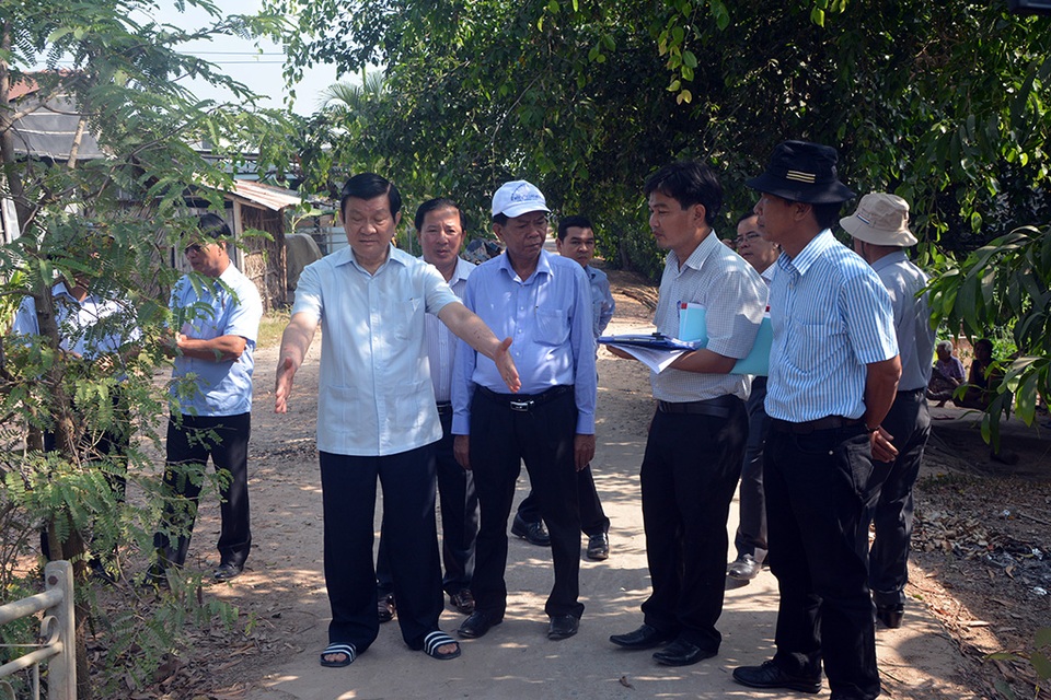 Nguyên Chủ tịch nước Trương Tấn Sang vận động tiền tỉ xây cầu cho dân - 1 Nguyên Chủ tịch nước Trương Tấn Sang vận động tiền tỉ xây cầu cho dân - 1