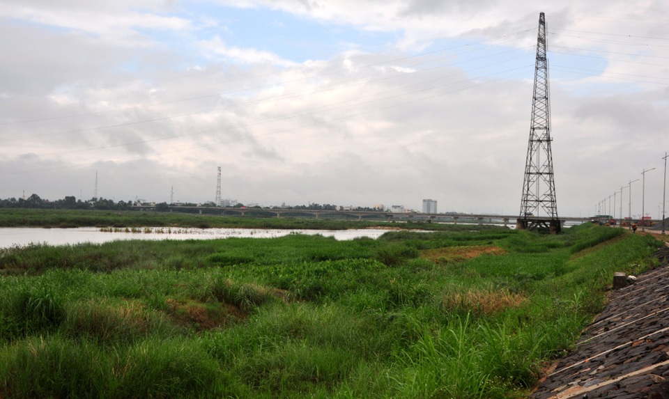 Tái khởi động dự án tiêu tốn 9,4 tỷ đồng rồi... "treo" - 1 Sau nhiều năm nằm trên giấy, dự án đập dâng hạ lưu sông Trà Khúc được tái khởi động với số vốn đầu tư dự kiến lên đến 955 tỷ đồng