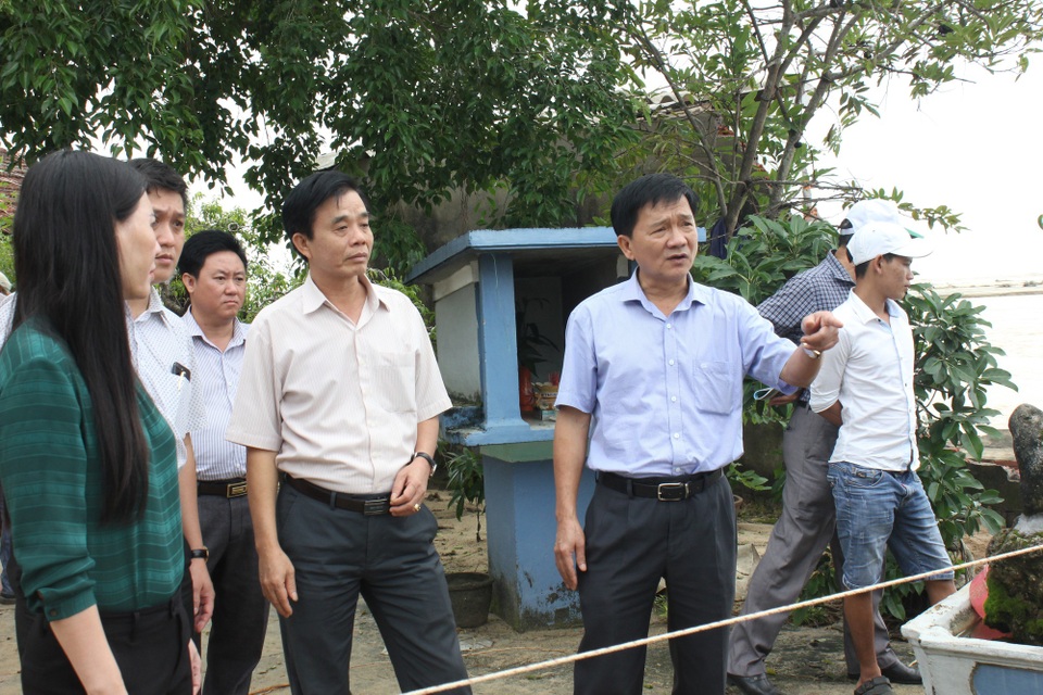 Chủ tịch UBND tỉnh Quảng Ngãi chỉ đạo di dời khẩn cấp 20 hộ dân tại khu vực sạt lở cửa Đại, xã Tịnh Khê