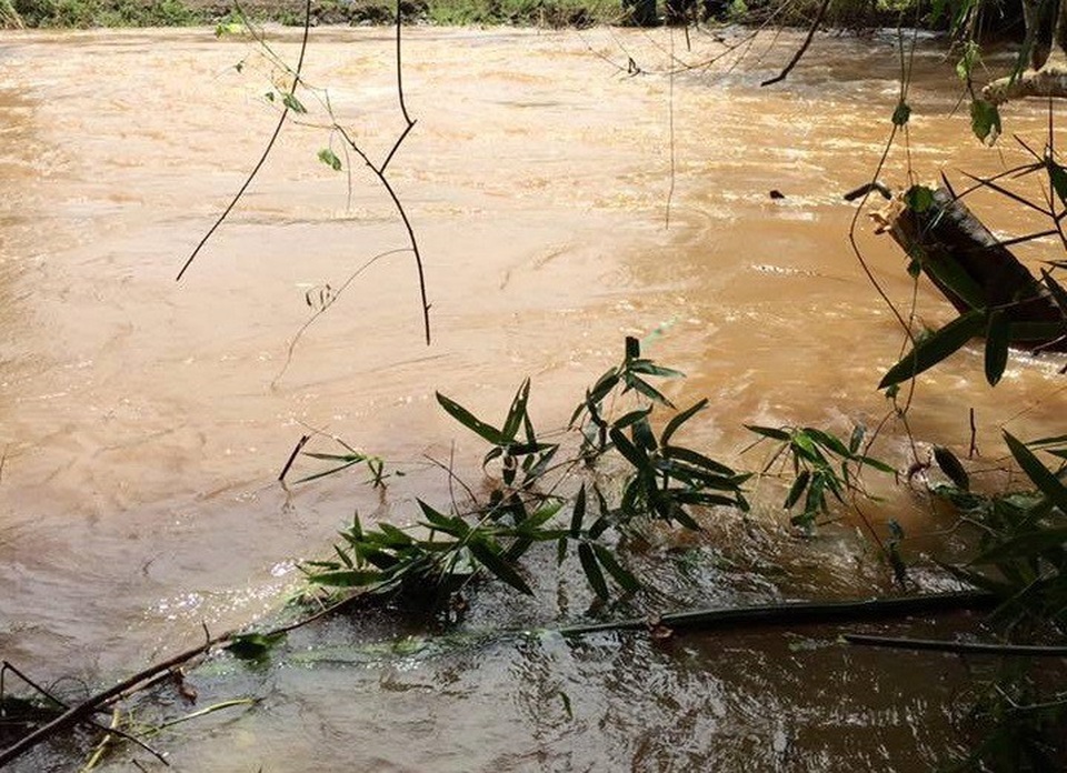 Đi đánh ghen, người đàn ông ngã xuống suối tử vong - 1 Hiện trường khu vực xảy ra vụ việc (ảnh: CTV)