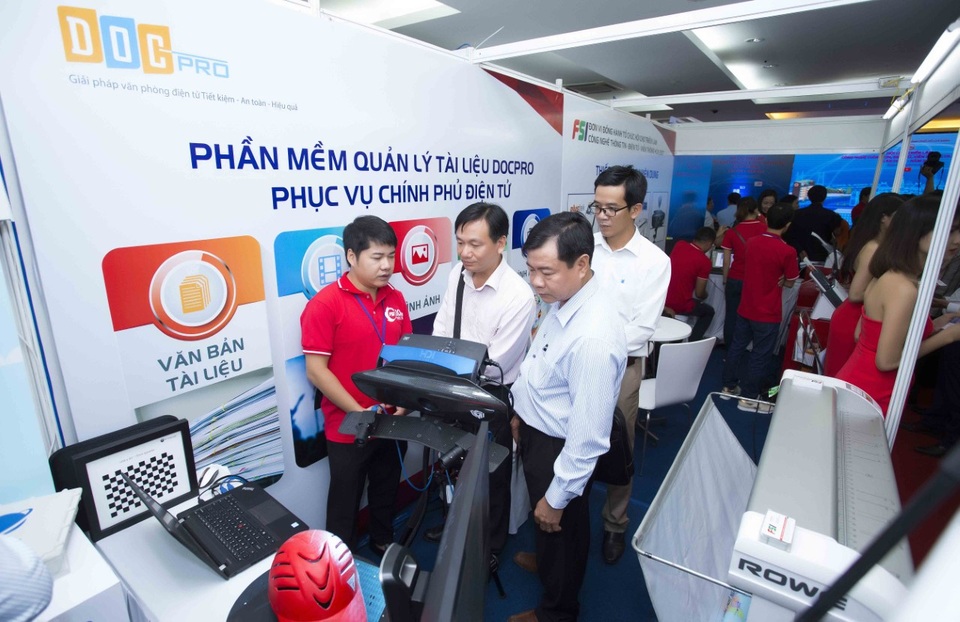 Số hoá tài liệu, “vũ khí mềm” trong thời đại 4.0 - 2 Giải pháp số hóa tài liệu DocPro của FSI tại triển lãm CNTT - Điện tử - Viễn Thông TP. HCM 2017