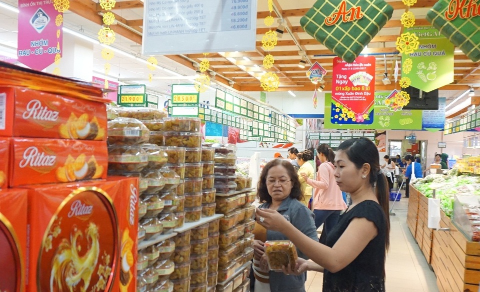 Siêu thị Co.opmart và Co.opXtra tung 3.500 sản phẩm tết giảm giá - 2 Siêu thị Co.opmart và Co.opXtra tung 3.500 sản phẩm tết giảm giá - 2
