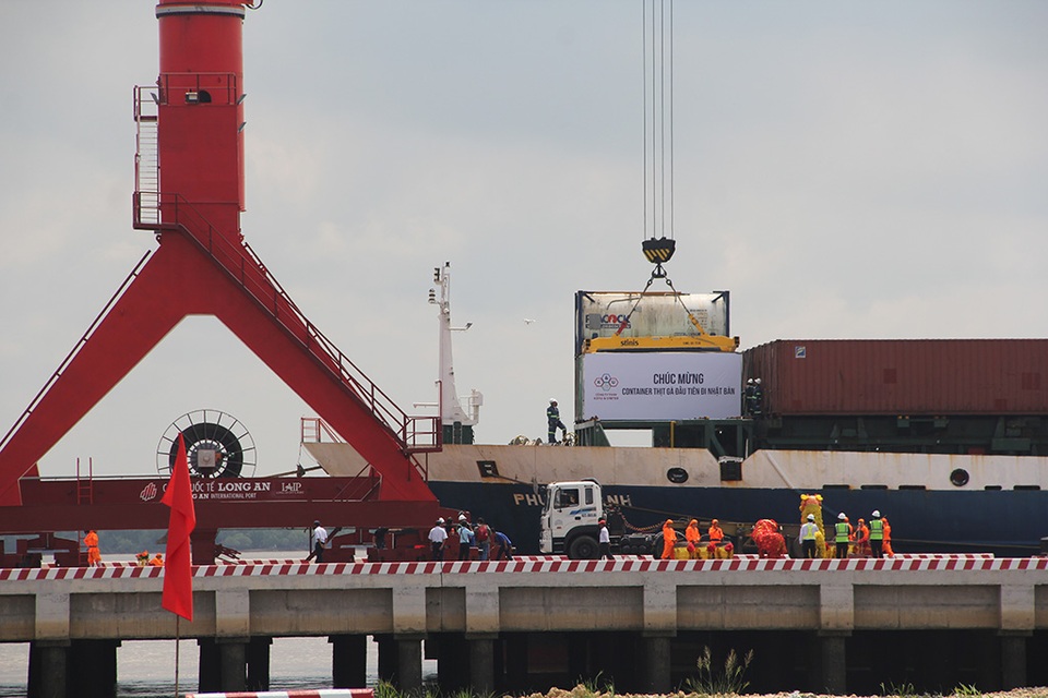 Lô hàng thịt gà đầu tiên của Việt Nam xuất đi Nhật Bản - 2 Dù chỉ một container thịt gà xuất đi Nhật Bản nhưng đây là cơ hội cho nông nghiệp Việt Nam phát triển