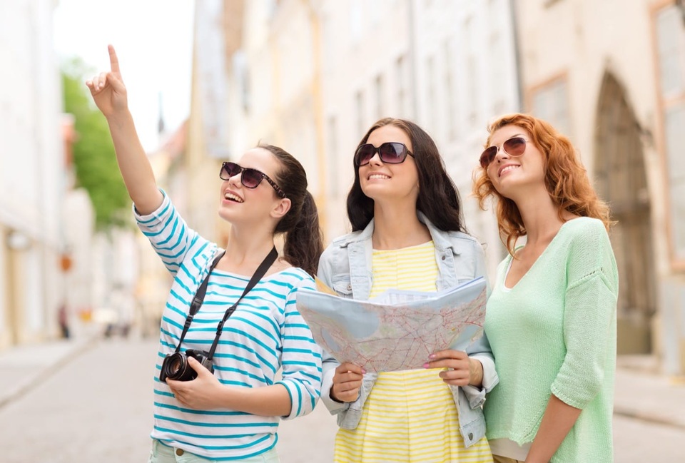 Nhiều tour ưu đãi dành tặng phái đẹp dịp 20/10 - 3 Một chuyến du lịch cũng là món quà tuyệt vời để dành tặng phái đẹp