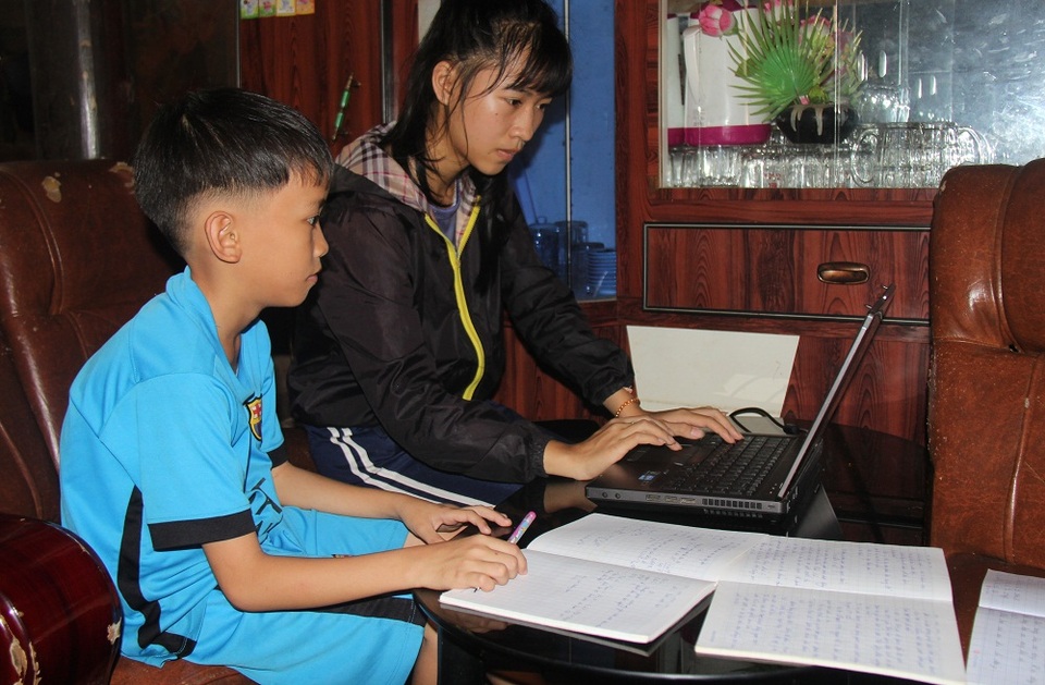 Dòng họ nổi tiếng nhất về học hành ở Đắk Nông - 3
Yêu cầu đối với tất cả con cháu trong dòng họ là phải tốt nghiệp THPT