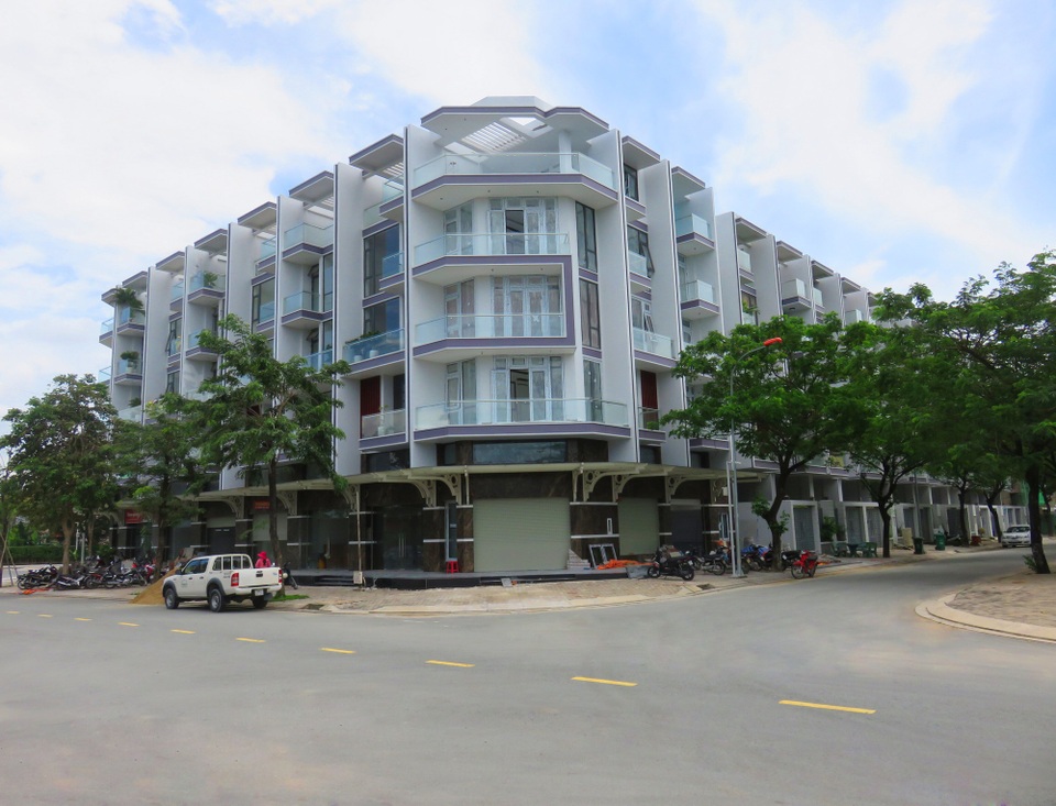 Giá trị tạo nên độ nóng cho bất động sản ven sông Sài Gòn - 2 Van Phuc City chuẩn bị công bố 55 căn nhà phố cuối cùng của phân khu Vạn Phúc 1 với giá chỉ từ 6,8 tỷ (bao gồm VAT).