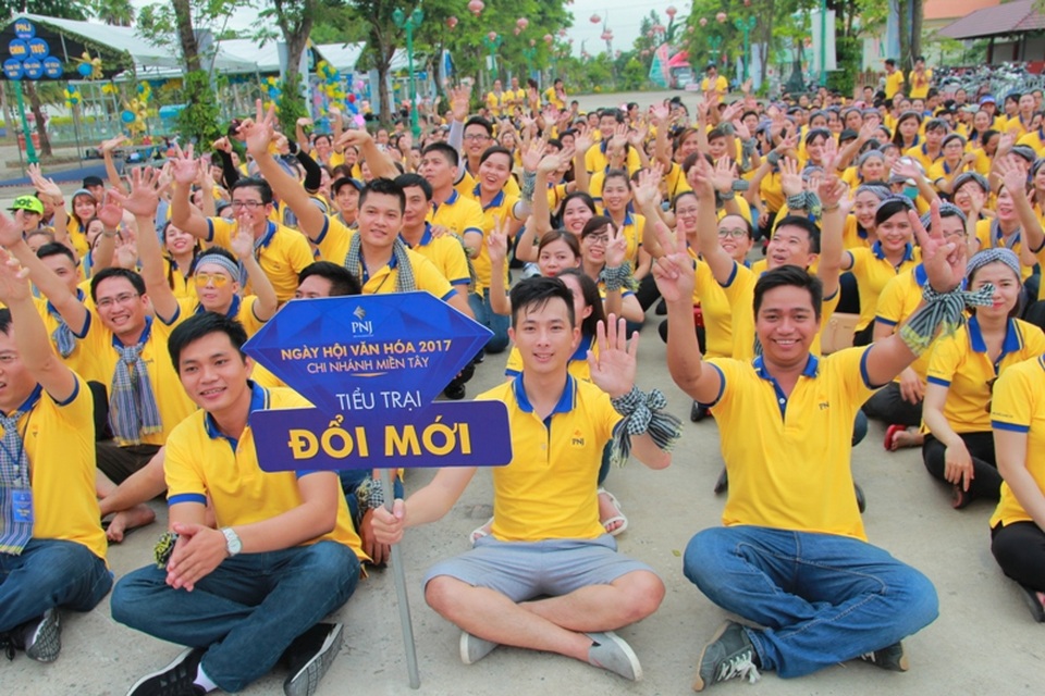 Khởi đầu sôi động mùa lễ hội văn hoá PNJ 2017 - 4 Khởi đầu sôi động mùa lễ hội văn hoá PNJ 2017 - 4