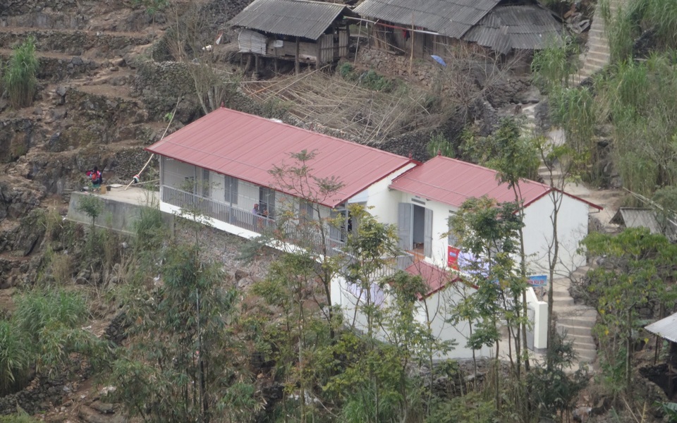 Chung tay khắc phục khó khăn cho giáo dục miền núi - 3 Ngôi trường khang trang, kiên cố giữa vùng núi đồi Hà Giang