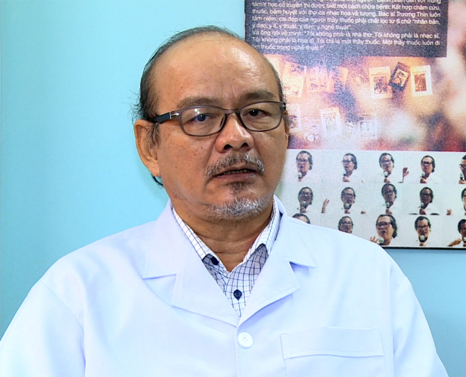 TPHCM: Nhan nhản thuốc tăng cân cấp tốc, giá rẻ như “bèo” - 5 Bác sĩ Lê Hùng cho rằng các loại thuốc trên đều chứa chất cấm và gây phù nề cho người sử dụng
