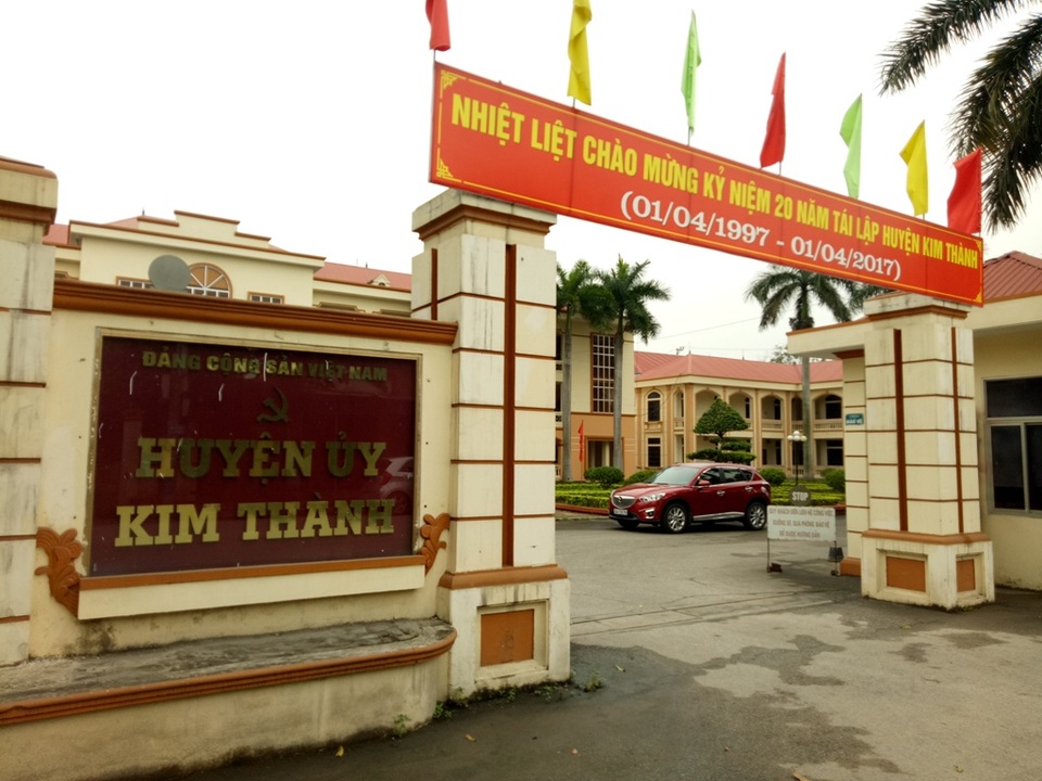 Người nhà Bí thư, Phó Bí thư huyện cùng làm quan: Chuyện bình thường! - 1 Huyện Ủy Kim Thành nơi có vị bí thư mà nhiều người thân của ông đang được bố trí vai trò chủ chốt tại địa phương