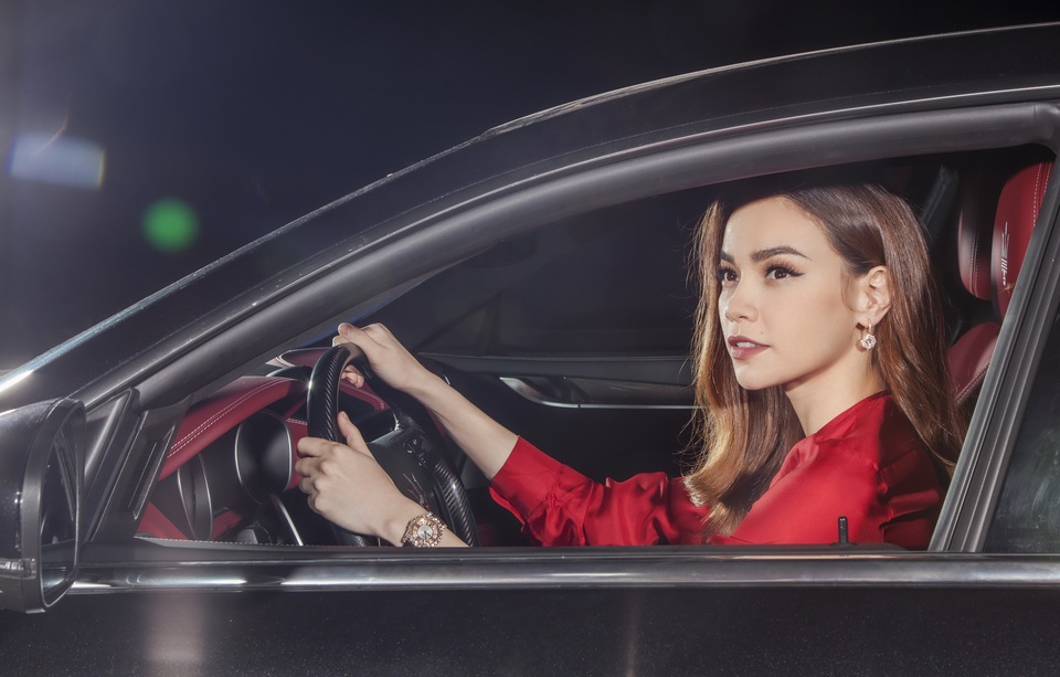 Maserati Ghibli - Lựa chọn đẳng cấp của Hồ Ngọc Hà - 3 Maserati Ghibli - Lựa chọn đẳng cấp của Hồ Ngọc Hà - 3
