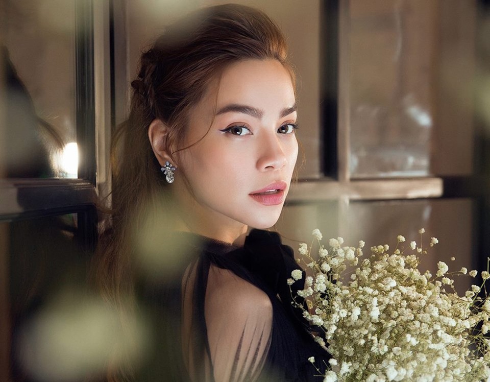 Hồ Ngọc Hà: “Tôi không đi con đường rẻ tiền dù được gọi là giải trí” - 1 Hà Hồ khẳng định, ai cũng cần được sống, sống vui sống khoẻ, sống thành công theo cách mà mình định hướng.