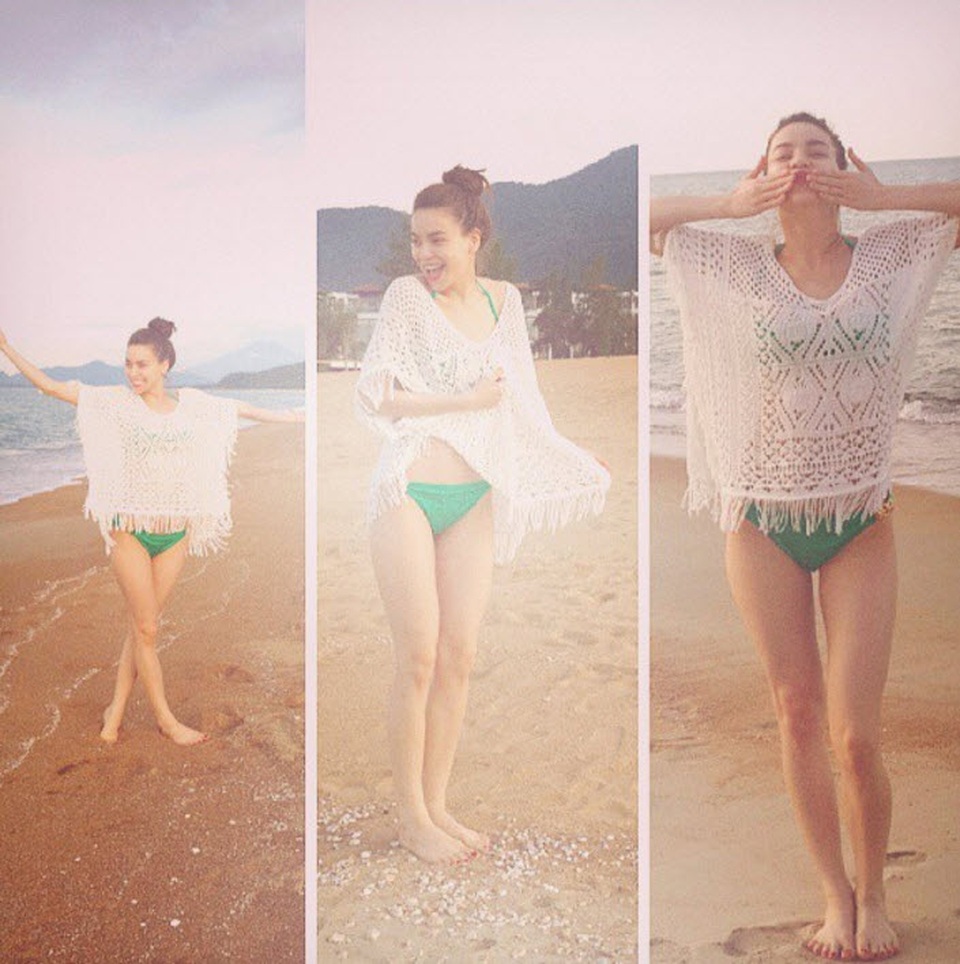 Trong lần đi du lịch trên biển cùng con trai, Hồ Ngọc Hà tung ảnh bikini khoe chân dài, làn da trắng nõn nà, gợi cảm