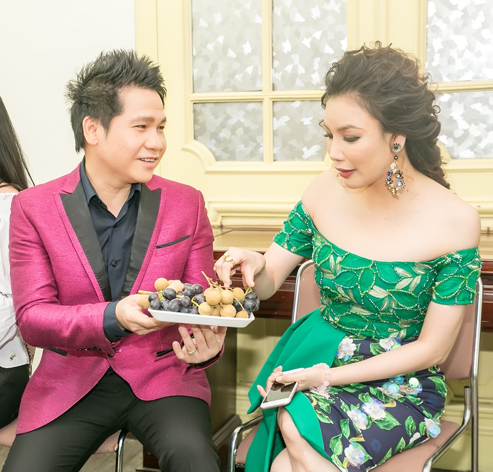 Hồ Quỳnh Hương, Tùng Dương “làm hòa” sau “chiến tranh” ở X-factor - 15 Hồ Quỳnh Hương, Tùng Dương “làm hòa” sau “chiến tranh” ở X-factor - 15