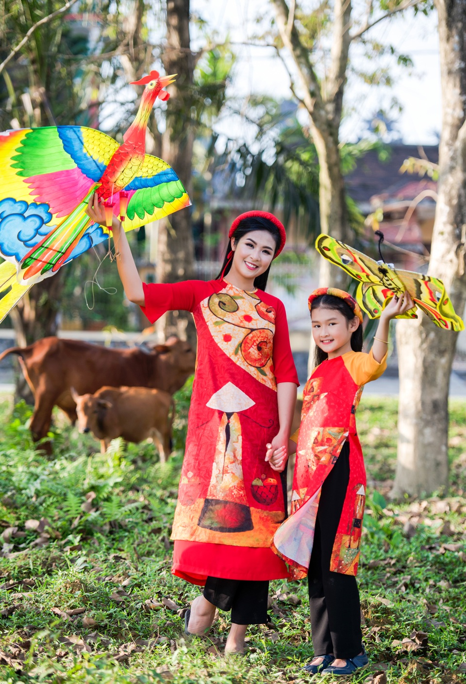 Hoa hậu Ngọc Hân khoe vẻ dịu dàng giữa đồng quê xứ Huế - 3 Hoa hậu Ngọc Hân khoe vẻ dịu dàng giữa đồng quê xứ Huế - 3