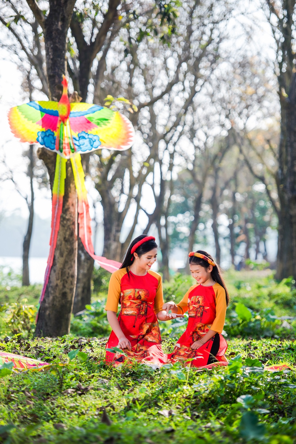 Hoa hậu Ngọc Hân khoe vẻ dịu dàng giữa đồng quê xứ Huế - 10 Hoa hậu Ngọc Hân khoe vẻ dịu dàng giữa đồng quê xứ Huế - 10